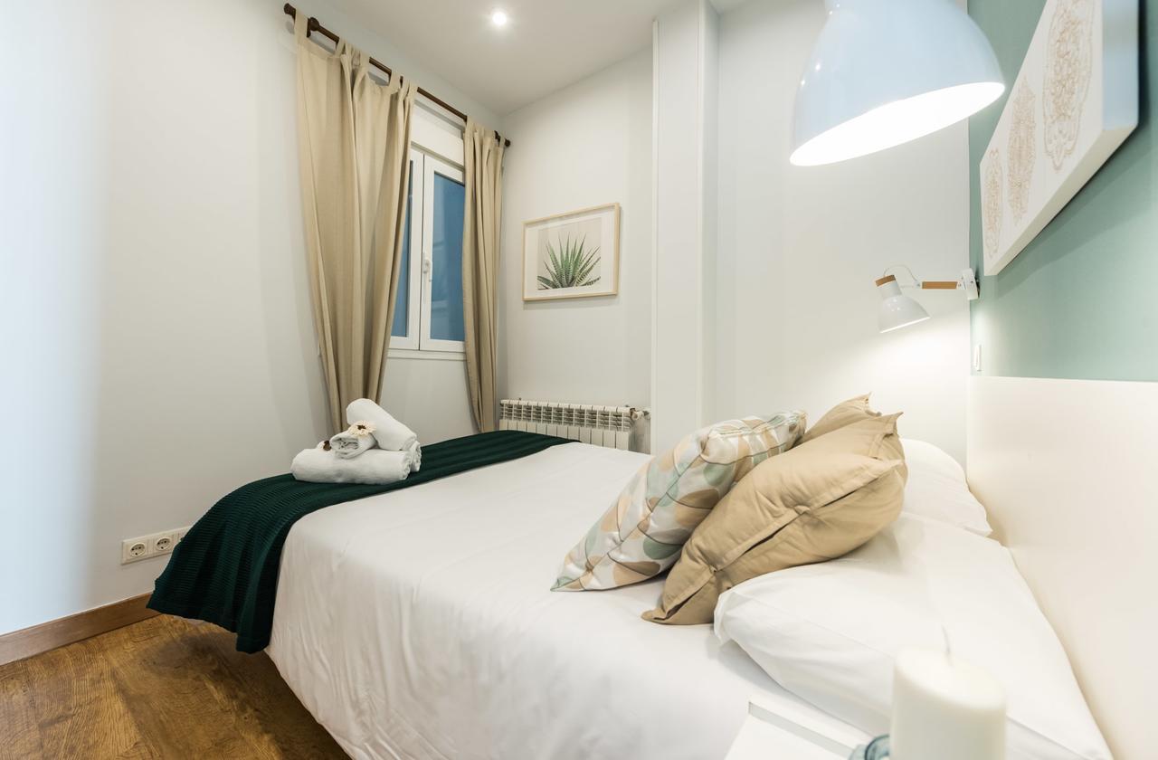 Gran Via I Santa Ana Appartement Madrid Buitenkant foto