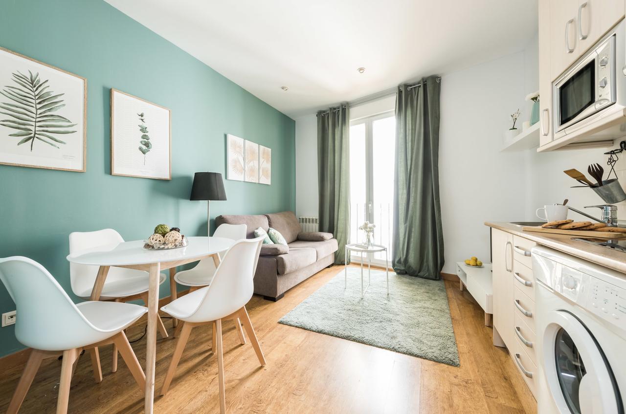 Gran Via I Santa Ana Appartement Madrid Buitenkant foto